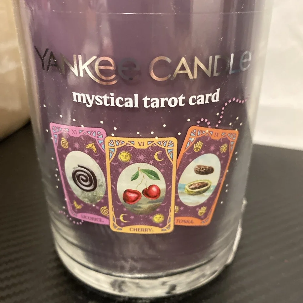 20oz Signature Large Tumbler Candle - Yankee Candle Mystical Tarot Card‎